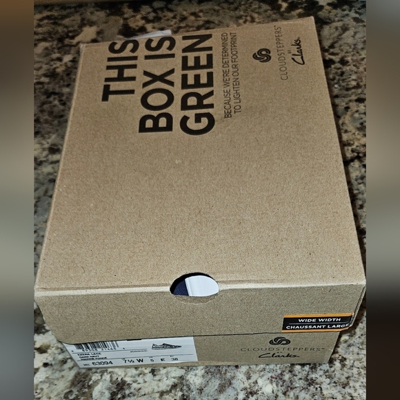 Cloudsteppers by Clark Ezera Lace Dark Navy 7 1/2 W new in box - Picture 6 of 6